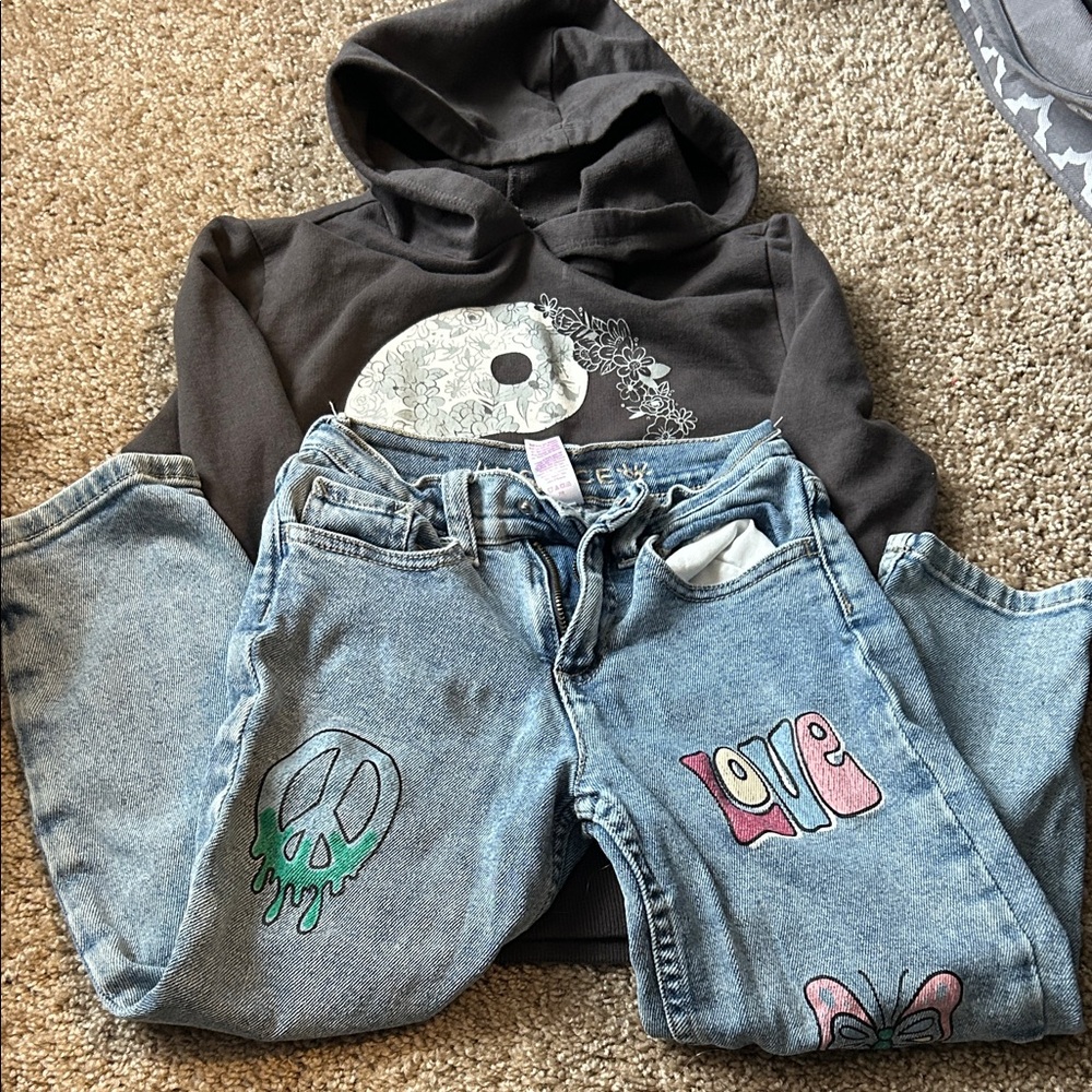 Graphic Yin Yang Hoodie with Hand-Painted Jean Set
